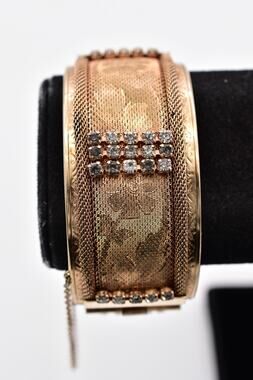 Vargas Vintage Rhinestone Mesh Hinged Bangle Bracelet Rose Gold Tone Floral BinO